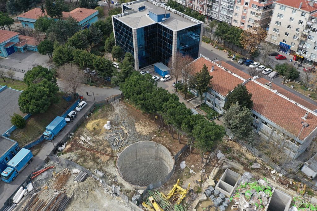 Aerial view of a construction site in Bahçelievler, İstanbul showcasing urban development. — How Esports Is Shaping Online Ga